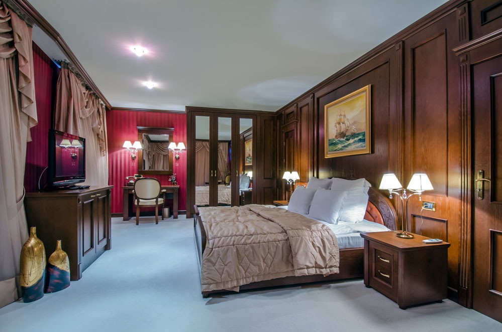 HOTEL ADMIRAL
