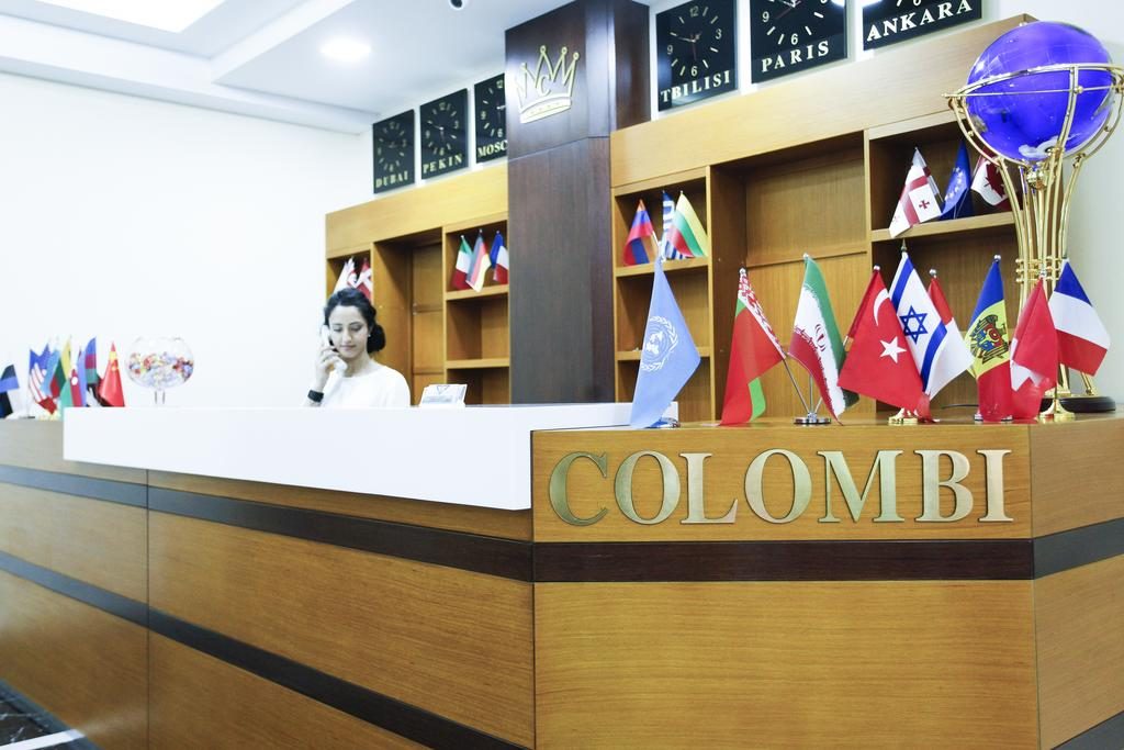 پذیرش هتل کلمبی Colombi تفلیس