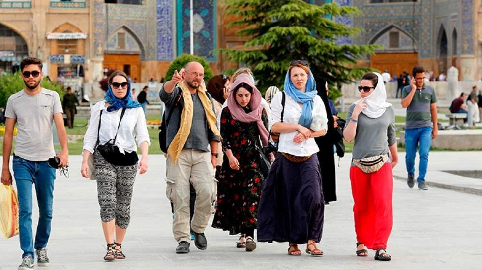 بازگشایی مرز های ایران به روی گردشگران خارجی